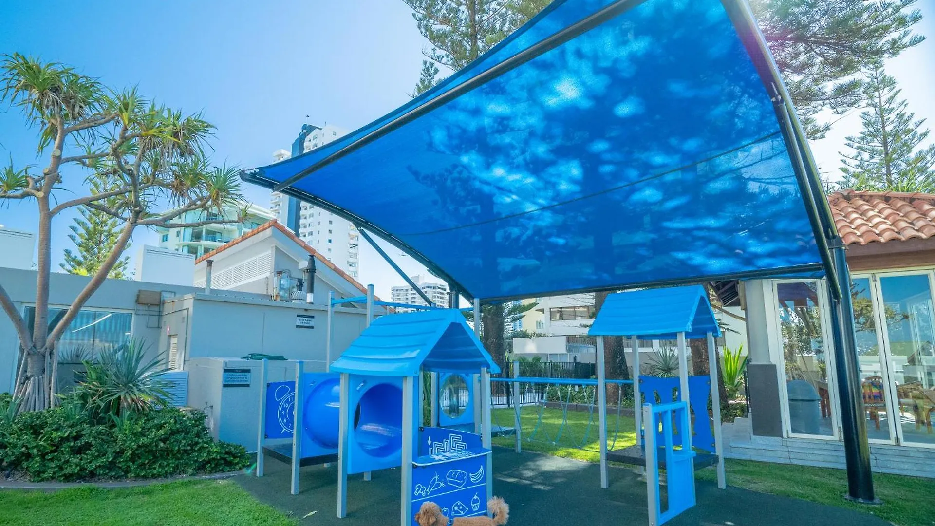 Surfers Aquarius On The Beach Aparthotel Gold Coast