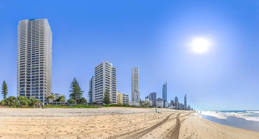 Surfers Aquarius On The Beach Aparthotel Gold Coast